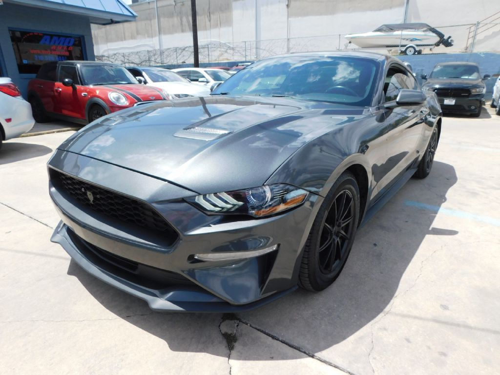 2020 Ford Mustang Image 3