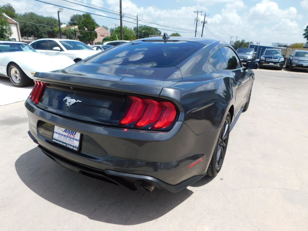 2020 Ford Mustang Image 7