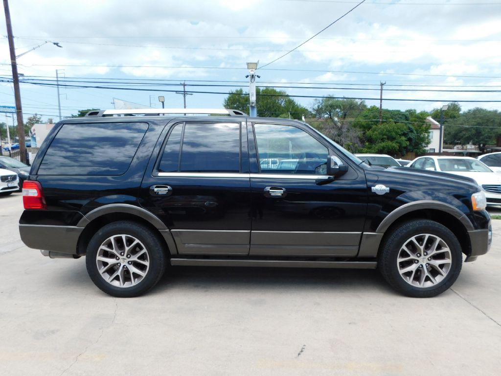 2016 Ford Expedition Image 8