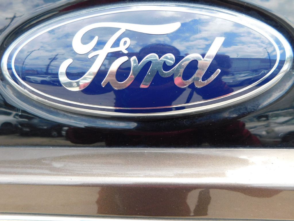 2016 Ford Expedition Image 13