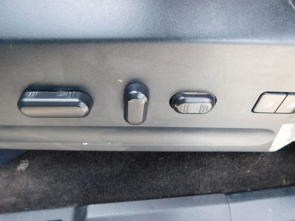 2016 Ford Expedition Image 36