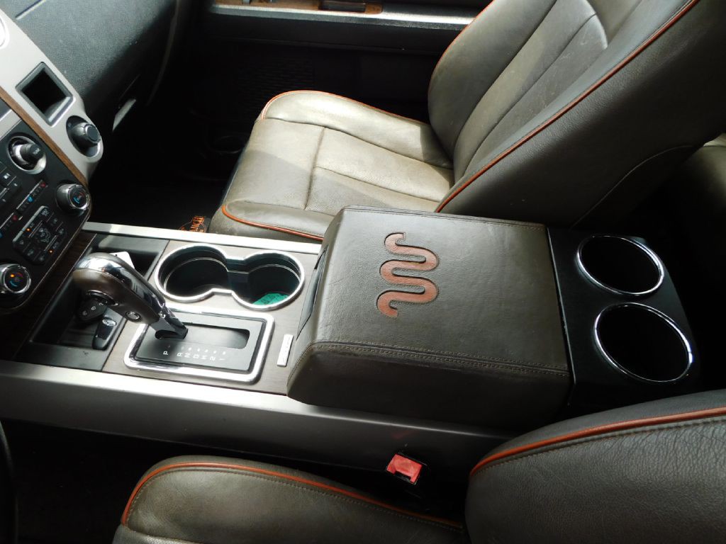 2016 Ford Expedition Image 40