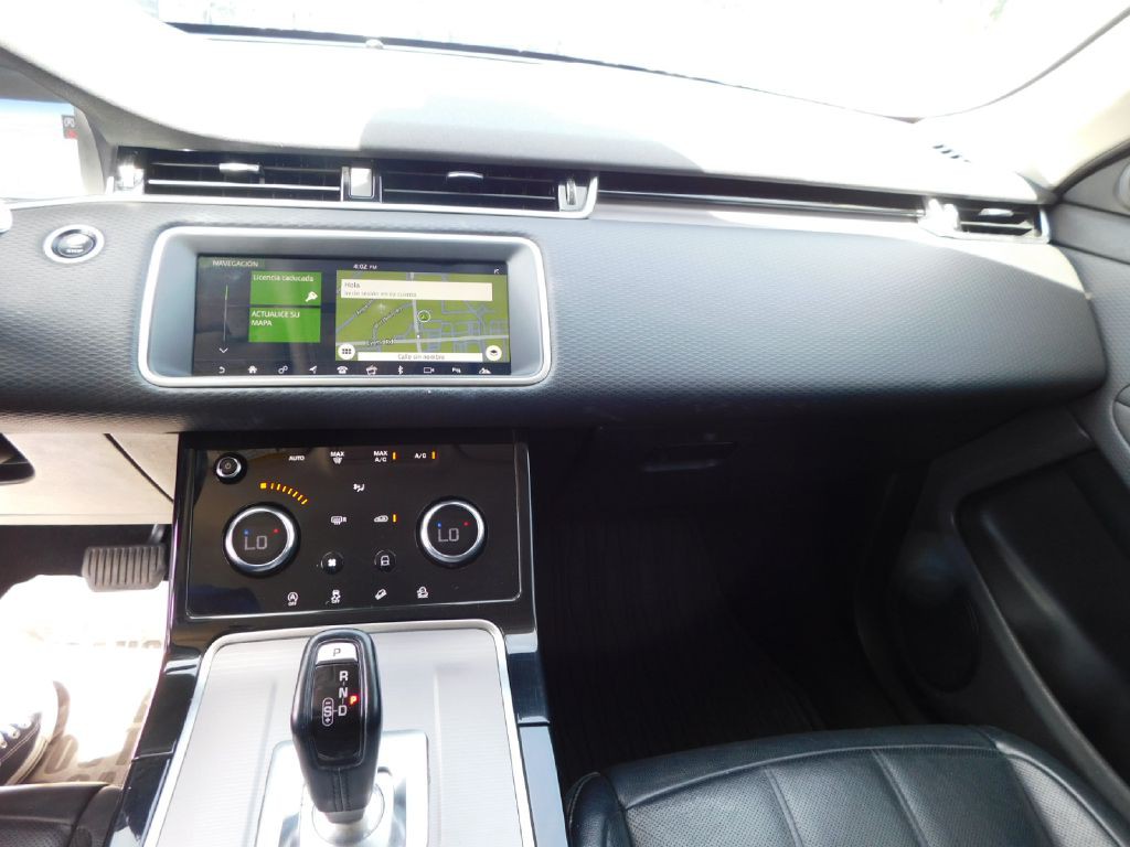 2020 Land Rover Range Rover Evoque Image 35
