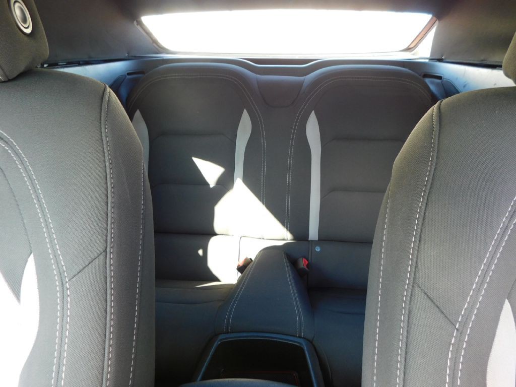 2018 Chevrolet Camaro Image 29