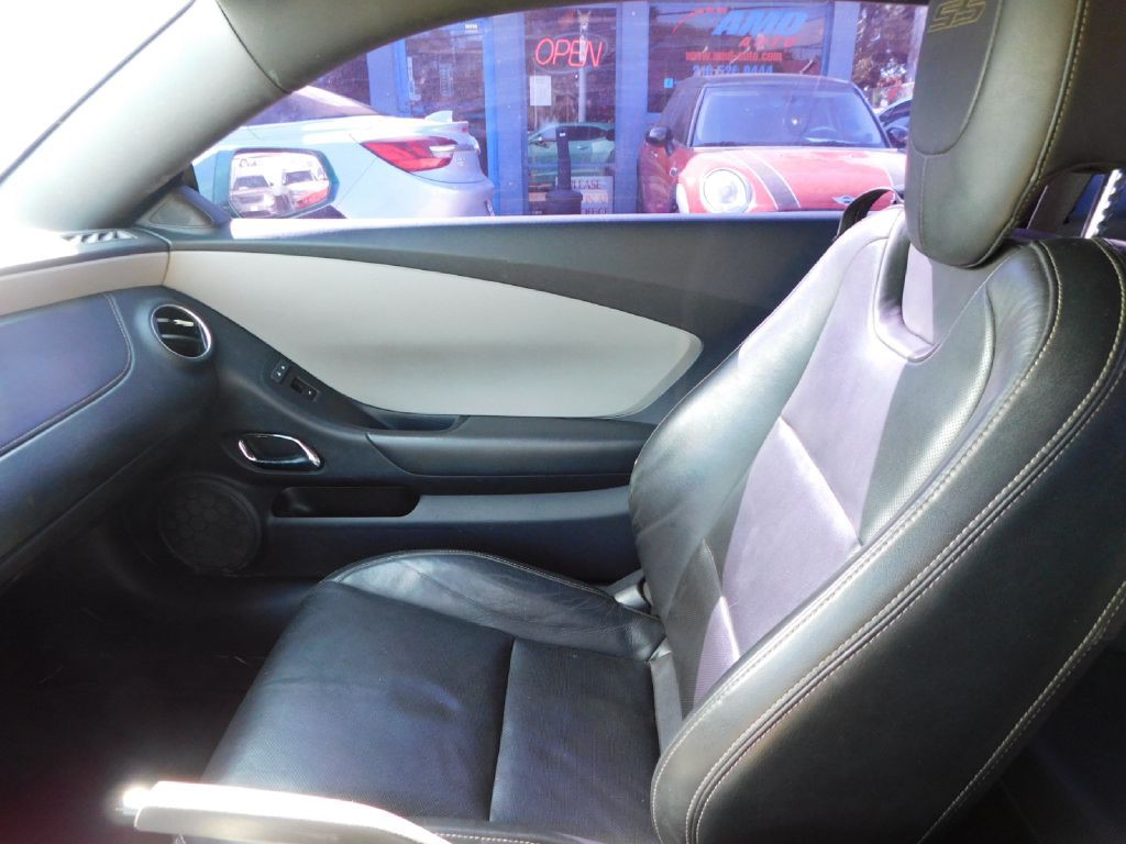 2015 Chevrolet Camaro Image 33