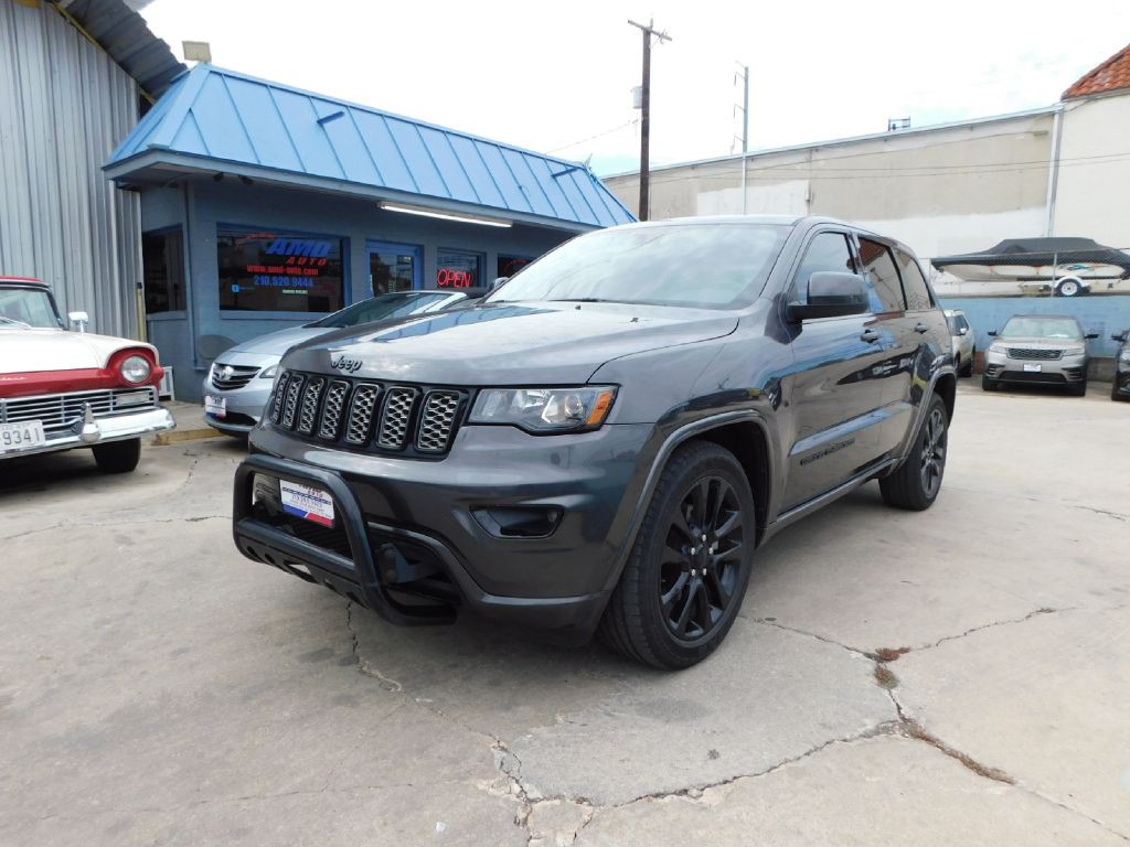 2018 Jeep Grand Cherokee Image 3