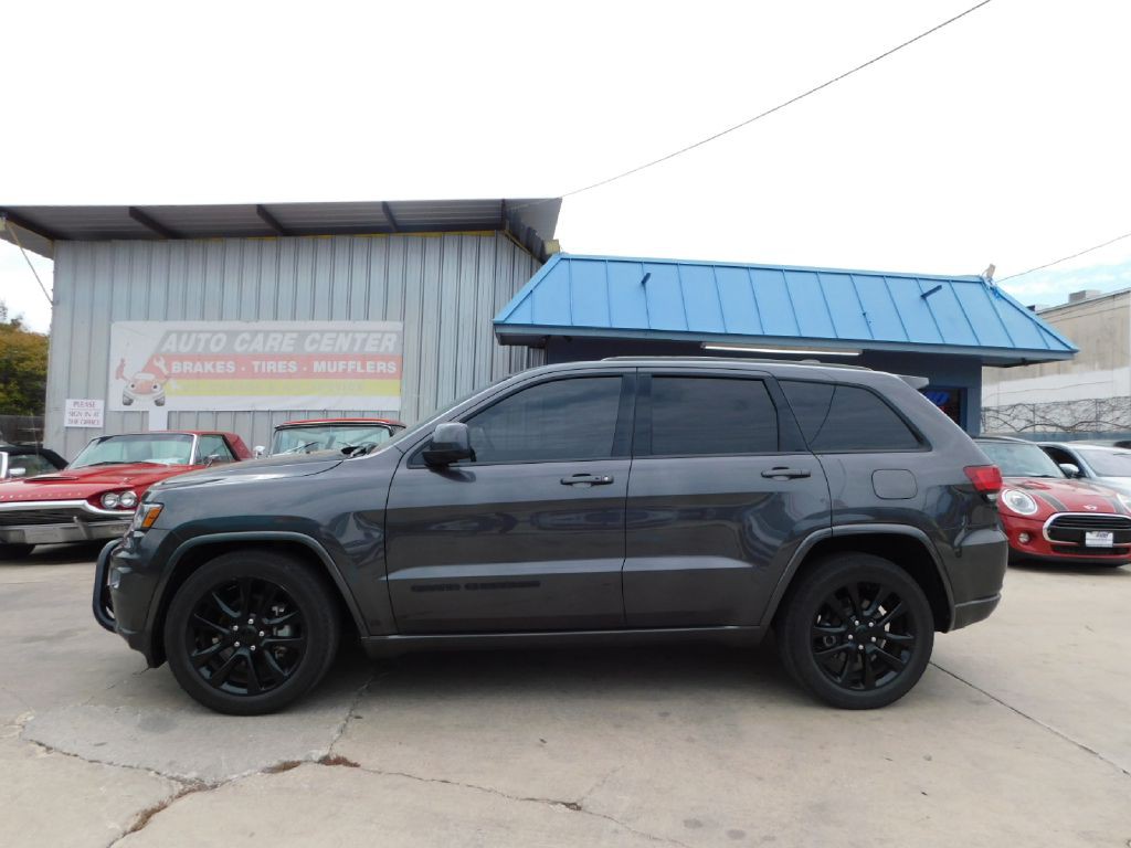 2018 Jeep Grand Cherokee Image 4