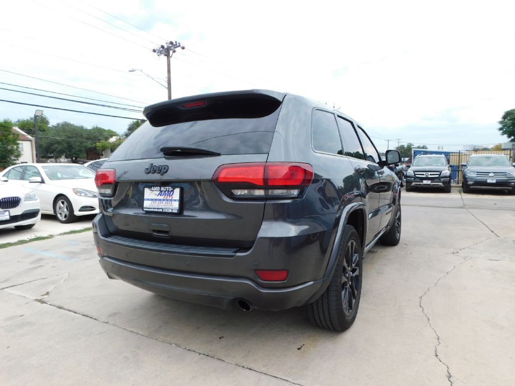 2018 Jeep Grand Cherokee Image 7