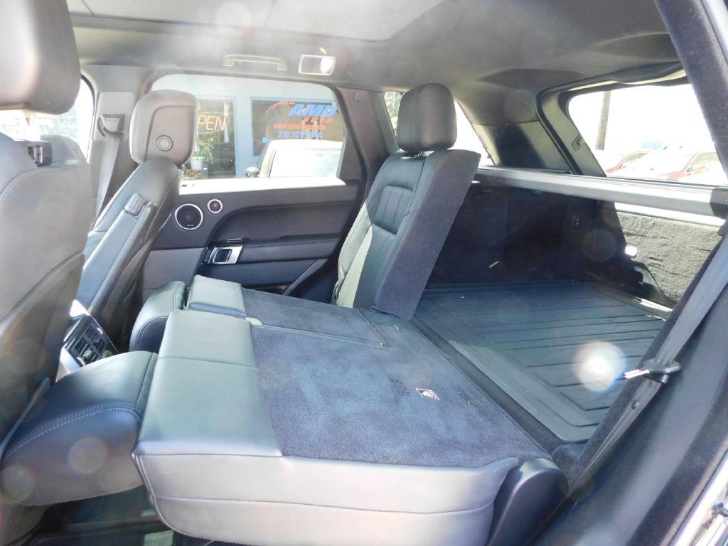 2020 Land Rover Range Rover Sport Image 30