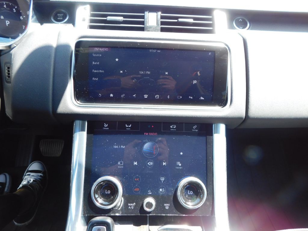 2020 Land Rover Range Rover Sport Image 40