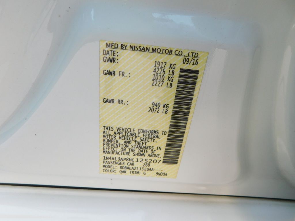 2017 Nissan Altima Image 15