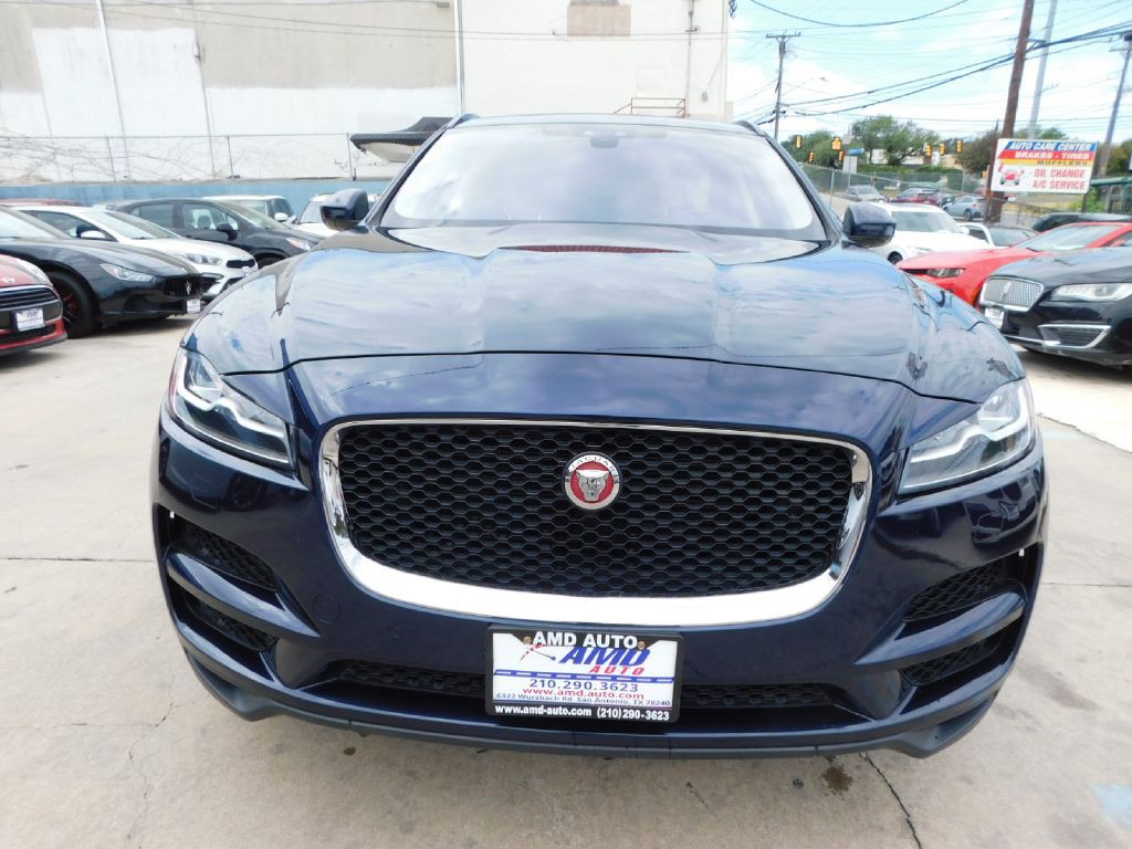2017 Jaguar F-PACE Image 2