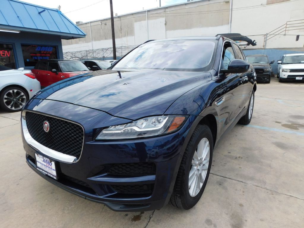 2017 Jaguar F-PACE Image 3