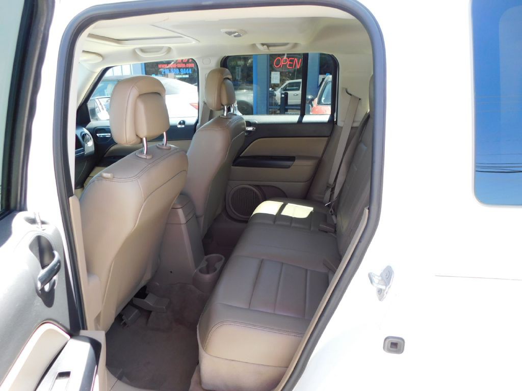 2016 Jeep Patriot Image 23