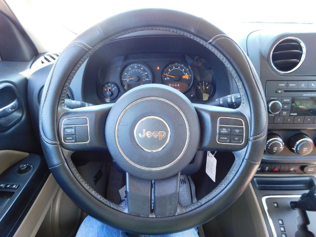 2016 Jeep Patriot Image 26