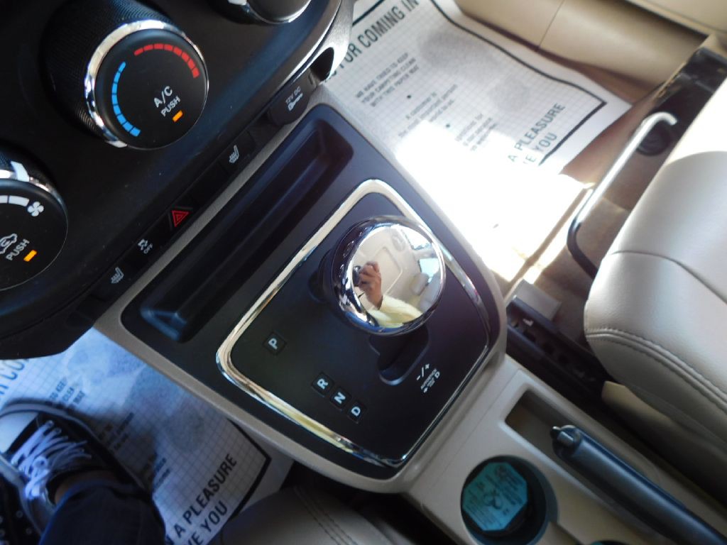 2016 Jeep Patriot Image 32