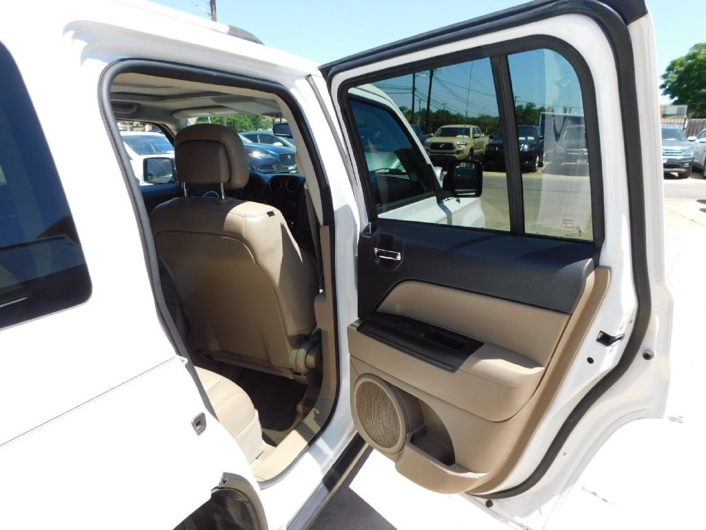 2016 Jeep Patriot Image 40