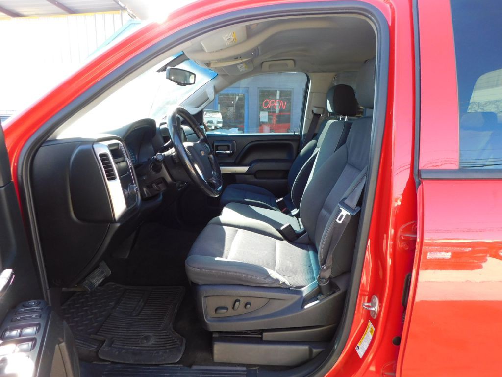 2015 Chevrolet Silverado 1500 Image 21