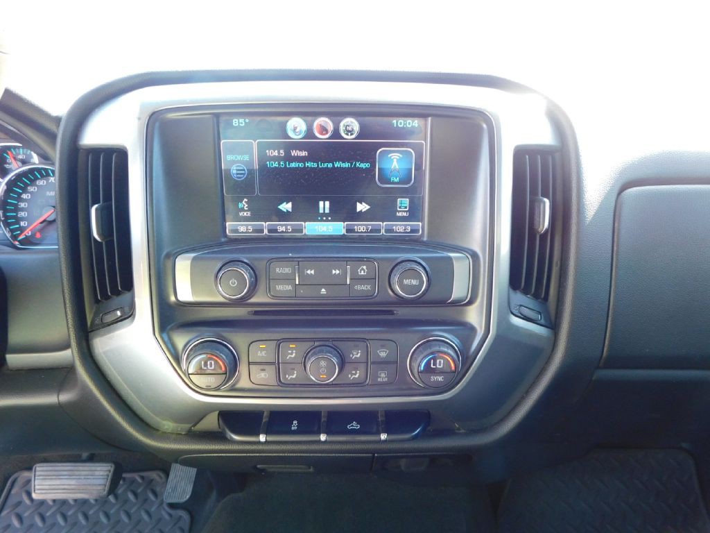 2015 Chevrolet Silverado 1500 Image 32