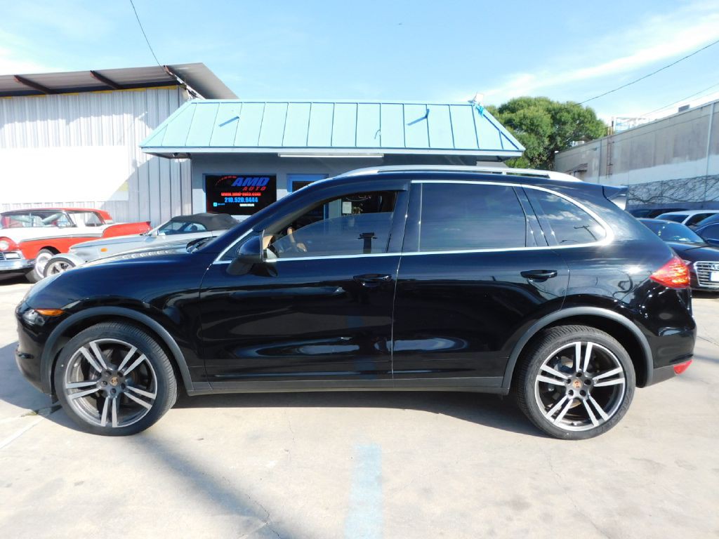 2014 Porsche Cayenne Image 4