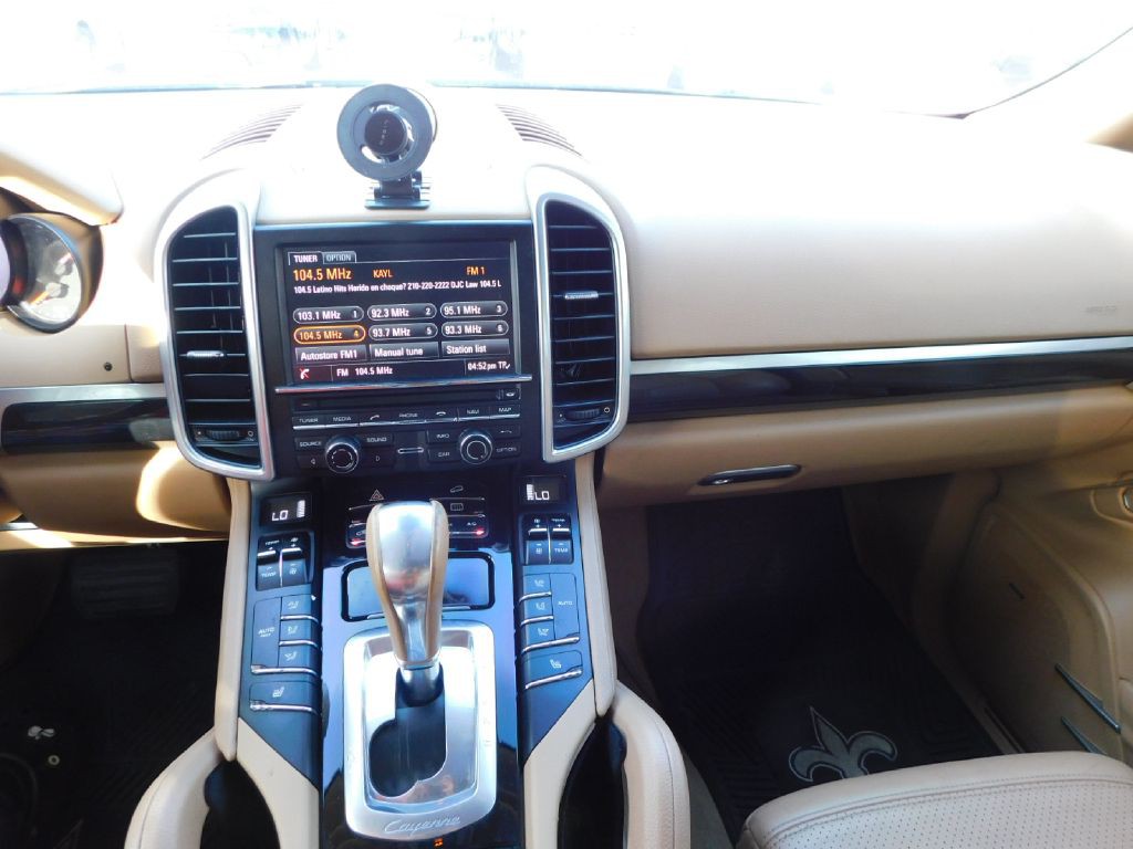 2014 Porsche Cayenne Image 29