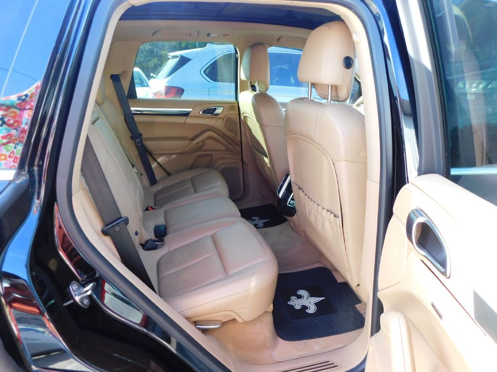 2014 Porsche Cayenne Image 41