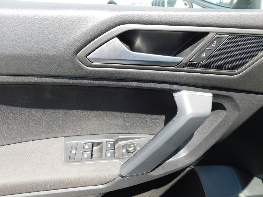 2019 Volkswagen Tiguan Image 27