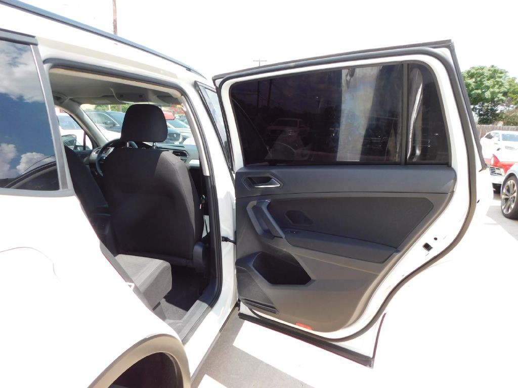 2019 Volkswagen Tiguan Image 40