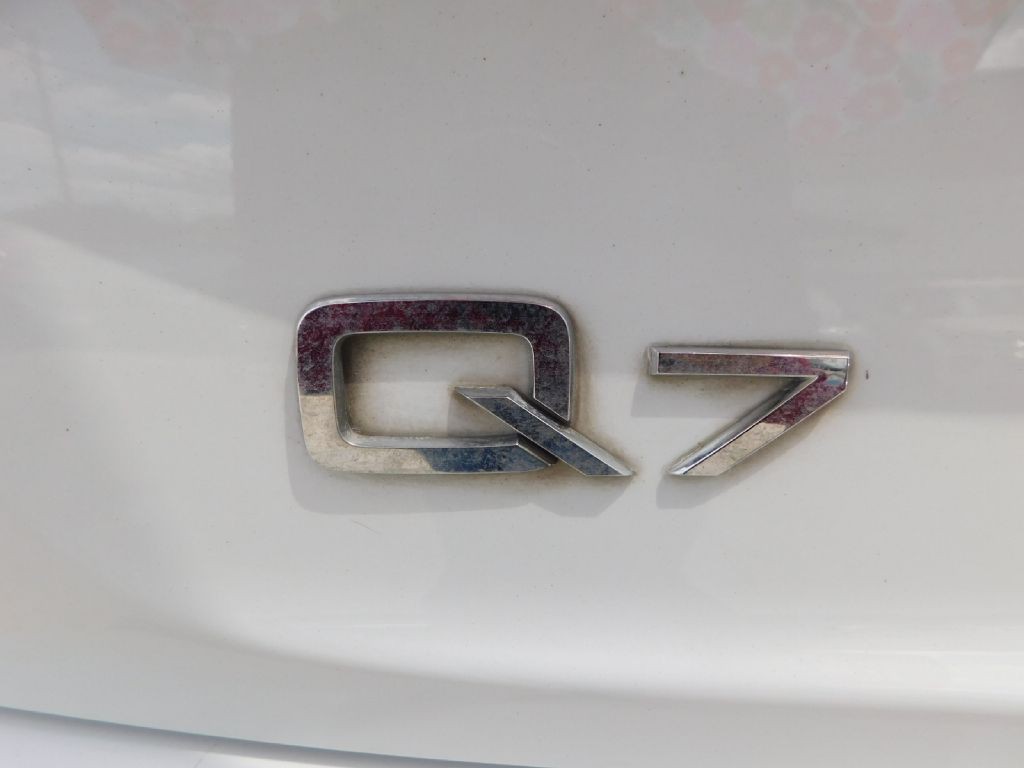 2014 Audi Q7 Image 12