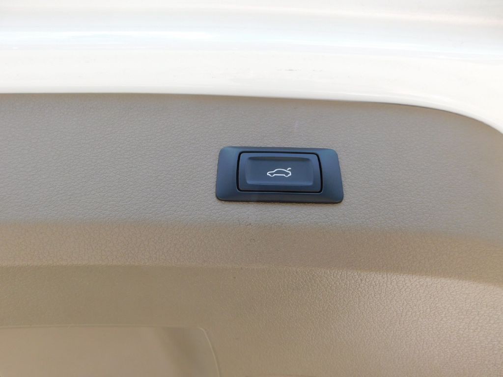 2014 Audi Q7 Image 19