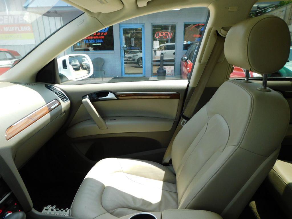 2014 Audi Q7 Image 40