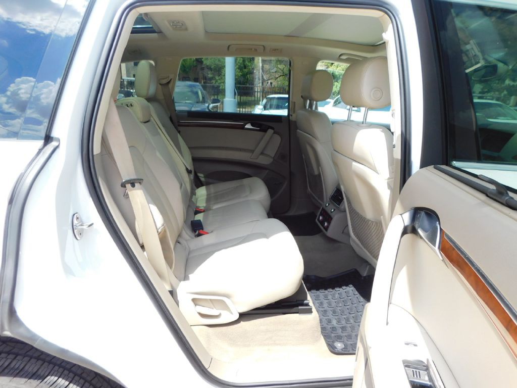 2014 Audi Q7 Image 46