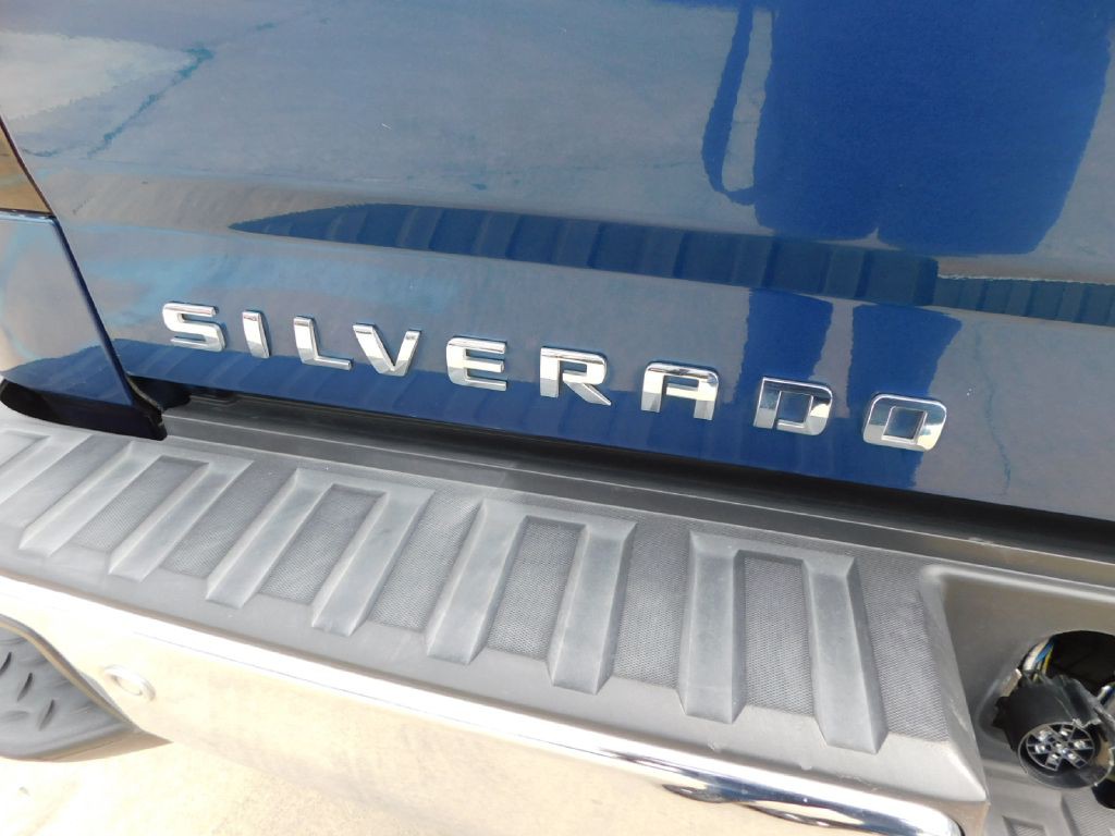 2017 Chevrolet Silverado 1500 Image 12