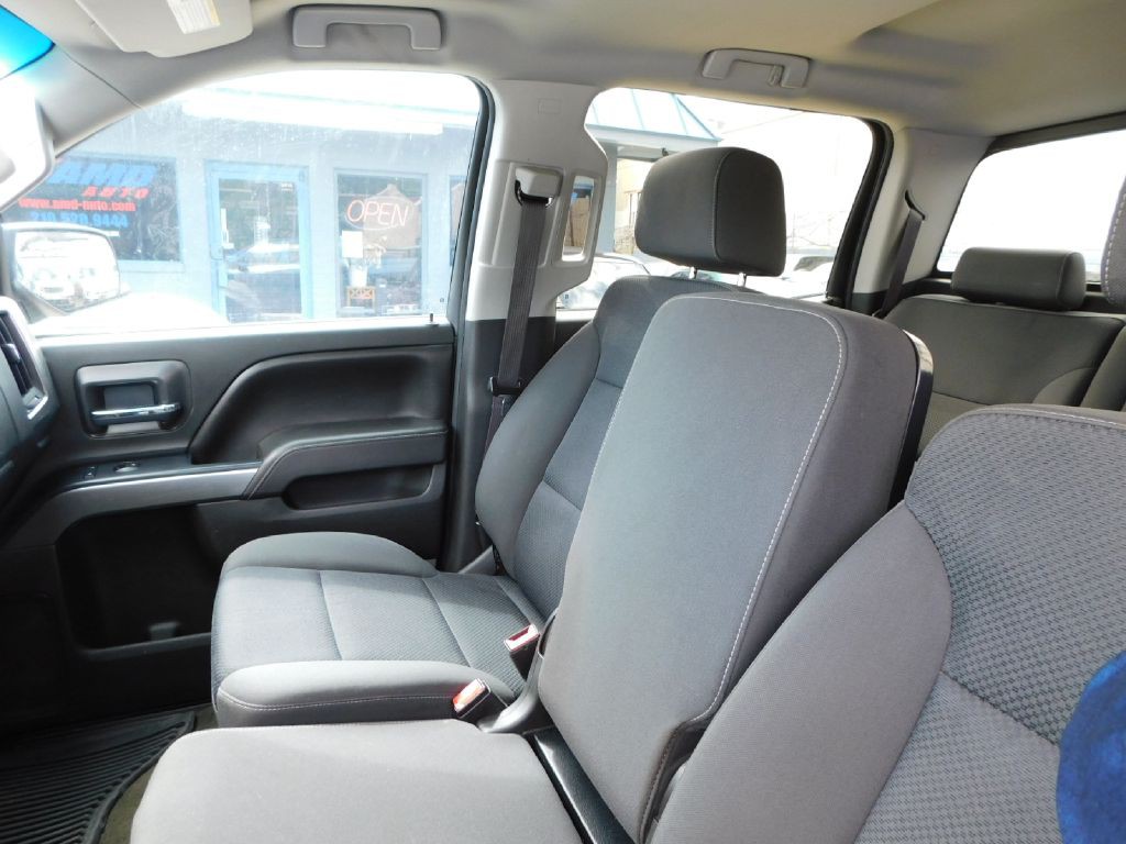2017 Chevrolet Silverado 1500 Image 32