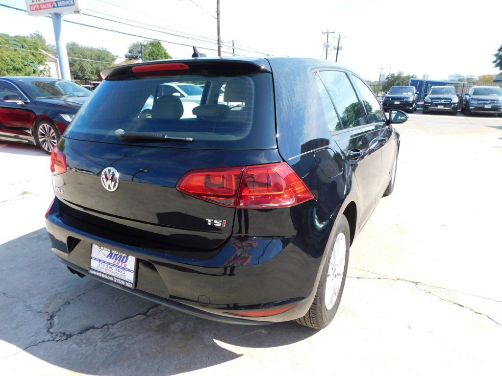 2015 Volkswagen Golf Image 7