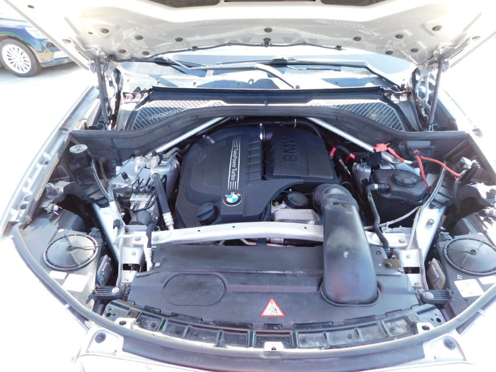 2014 BMW X5 Image 15