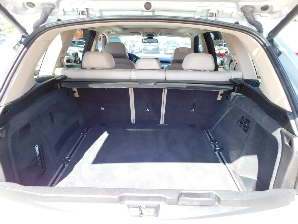 2014 BMW X5 Image 17