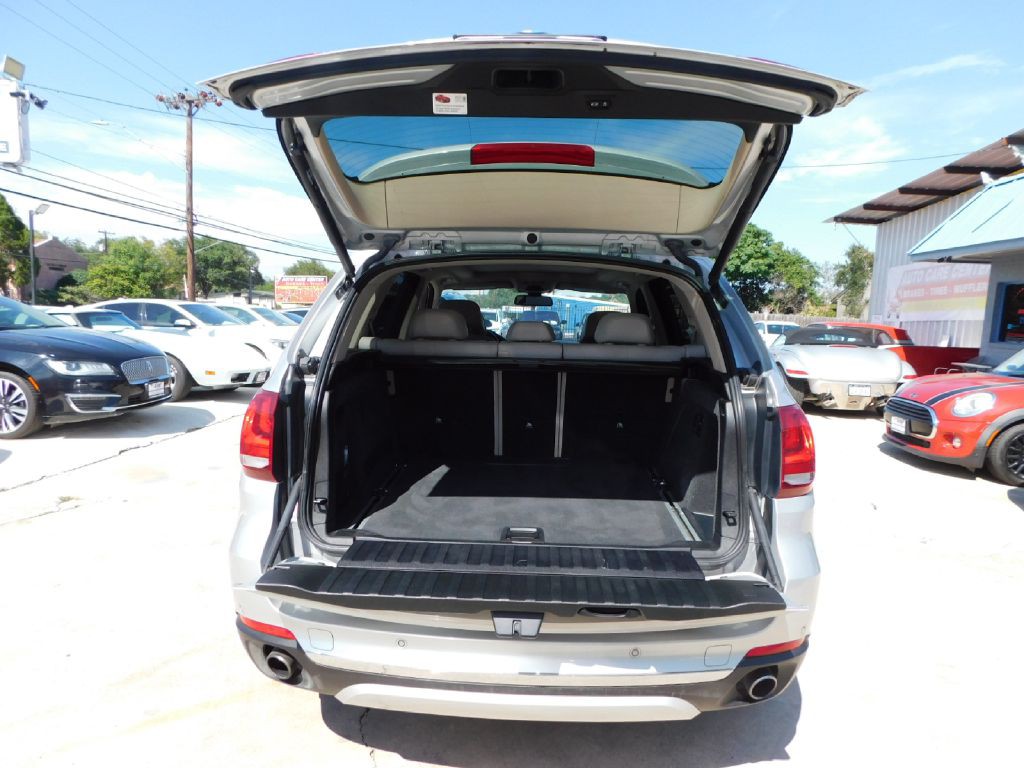 2014 BMW X5 Image 19