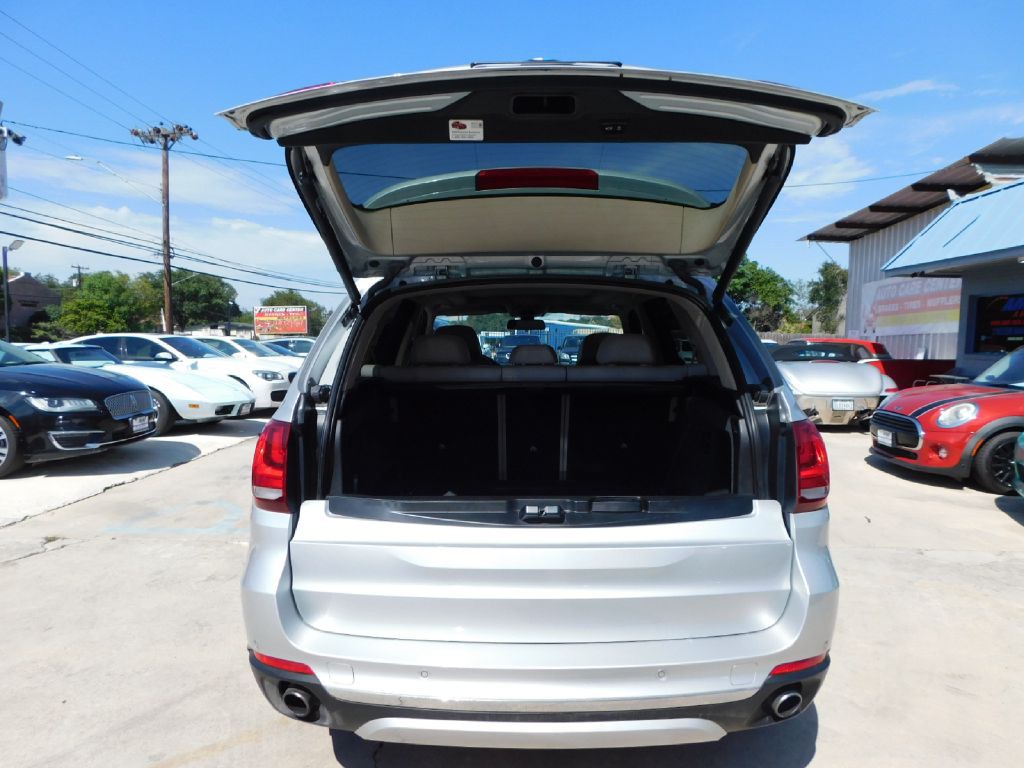 2014 BMW X5 Image 20
