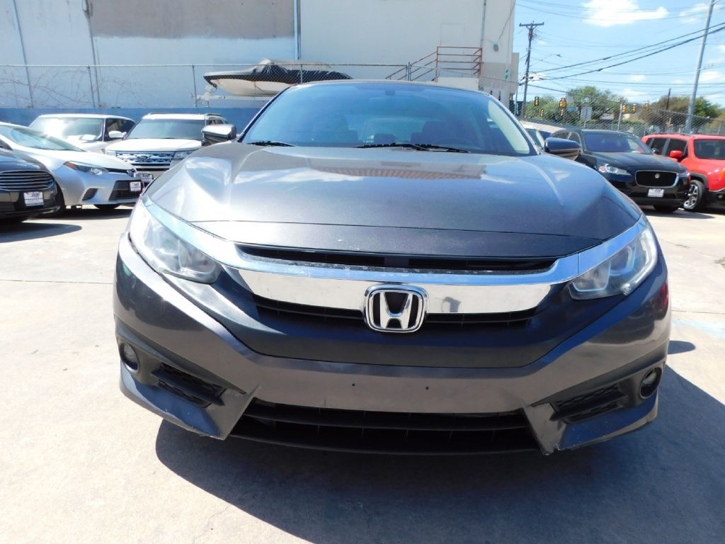 2017 Honda Civic Image 2
