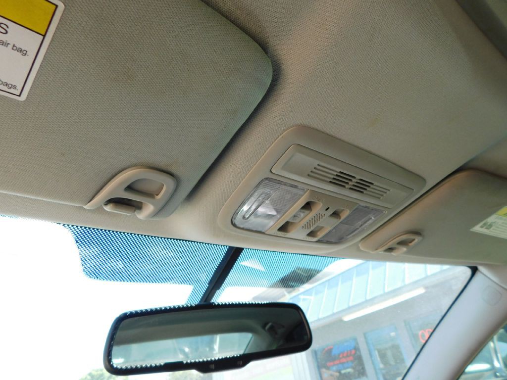 2017 Honda Civic Image 36