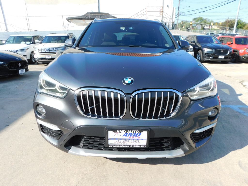 2016 BMW X1 Image 2