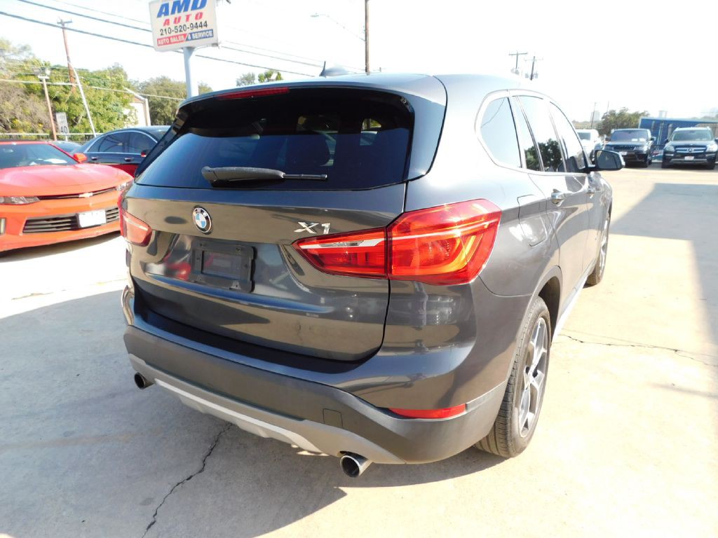 2016 BMW X1 Image 7