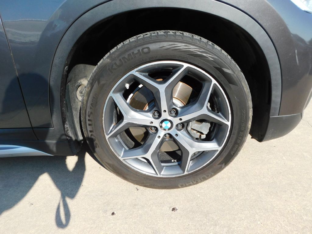2016 BMW X1 Image 9