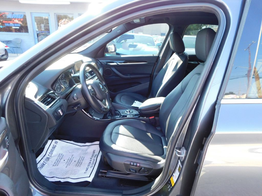 2016 BMW X1 Image 23