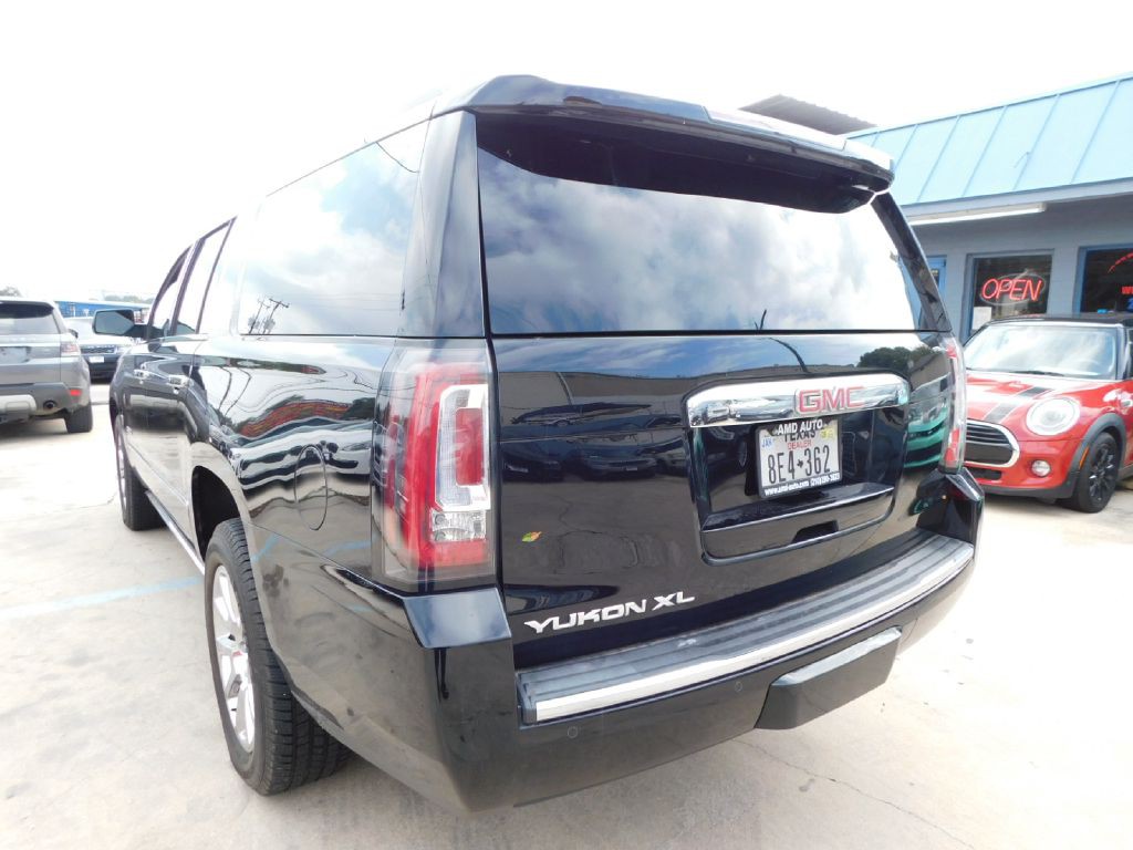 2015 GMC Yukon Image 5