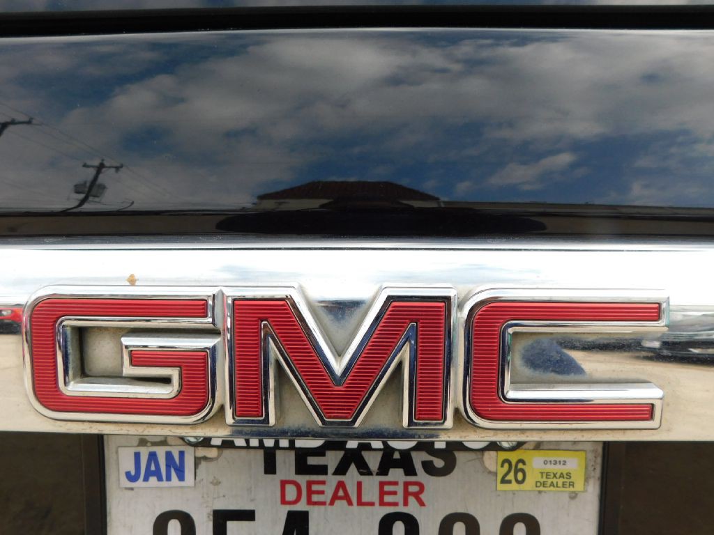 2015 GMC Yukon Image 13