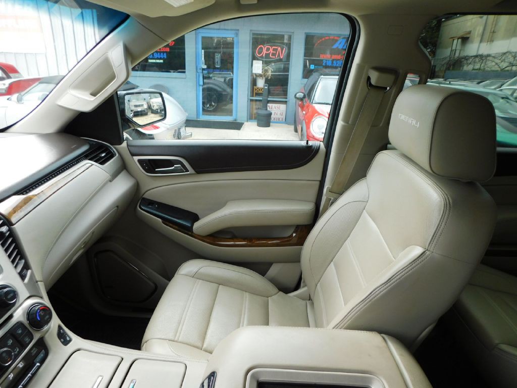2015 GMC Yukon Image 39