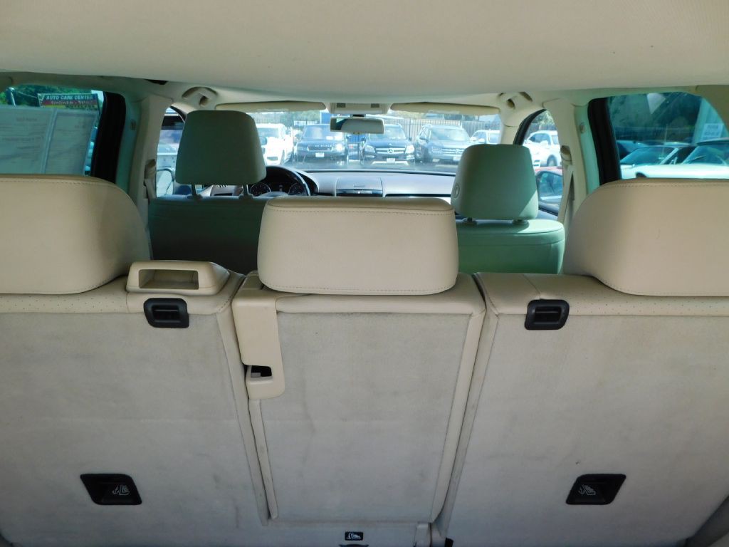 2013 Volkswagen Touareg Image 19