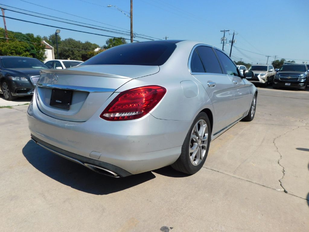 2015 Mercedes-Benz C-Class Image 7